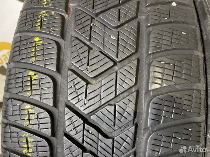 Pirelli Scorpion Winter 235/55 R19