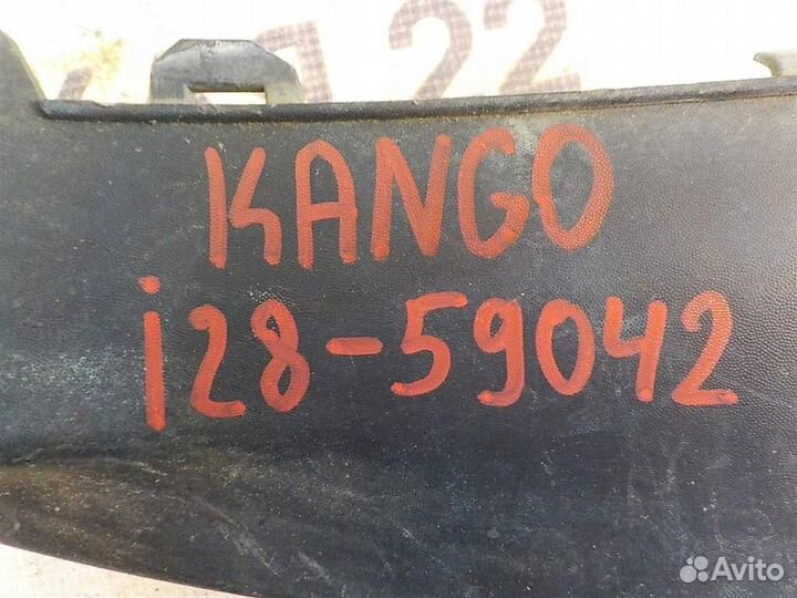 Накладка заднего бампера левая Renault Kangoo II