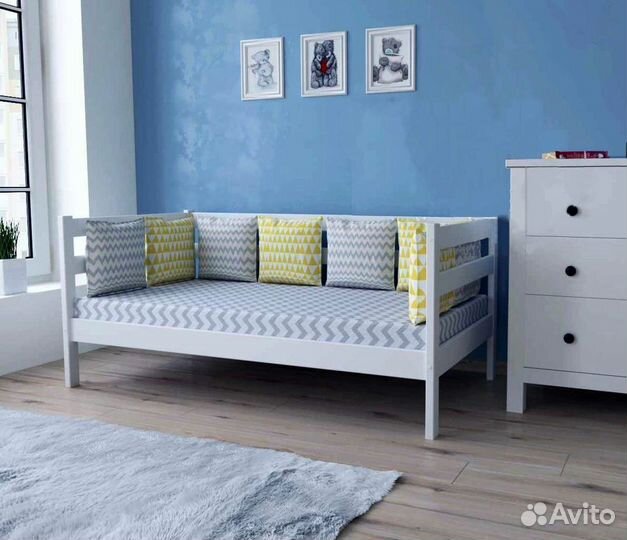 Односпальная кровать софа из массива