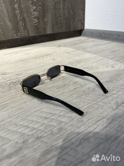 Солнцезащитные очки женские новые