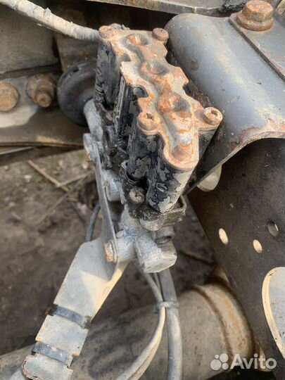 Кран уровня пола Мерседес Актрос Аксор Атего Actro