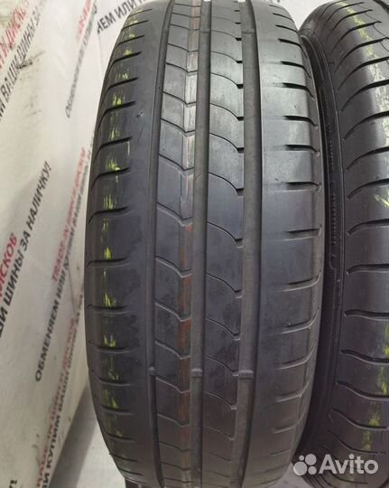 Goodyear EfficientGrip 195/60 R16 89H