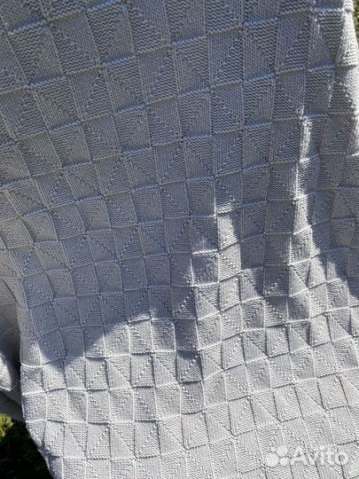 Плед вязаный для малыша