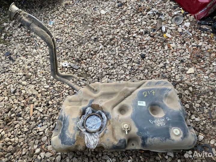 Бензобак Renault Duster 4WD