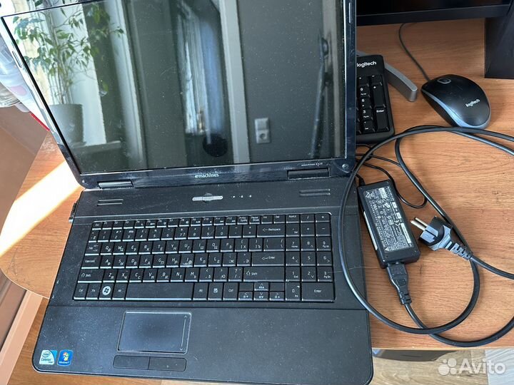 Ноутбук на запчасти