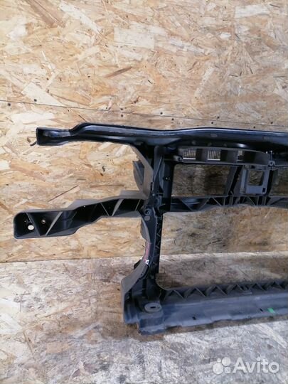 Панель передняя Volkswagen Passat B6 2.0T