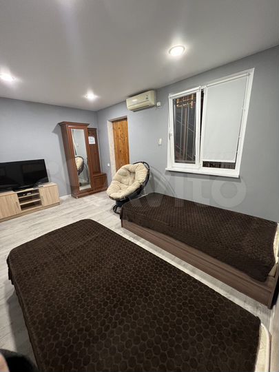 2-к. квартира, 40 м², 2/3 эт.