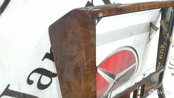 Центральная консоль на Mercedes-Benz R129