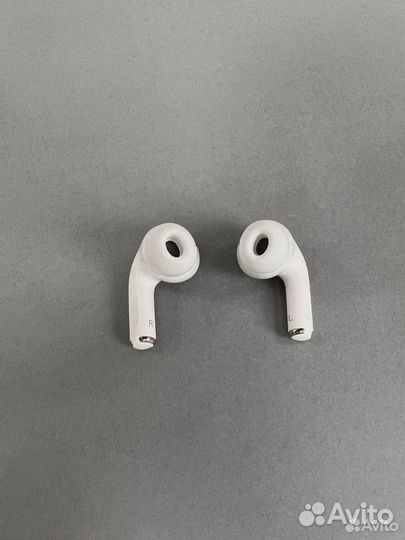Наушники AirPods Pro