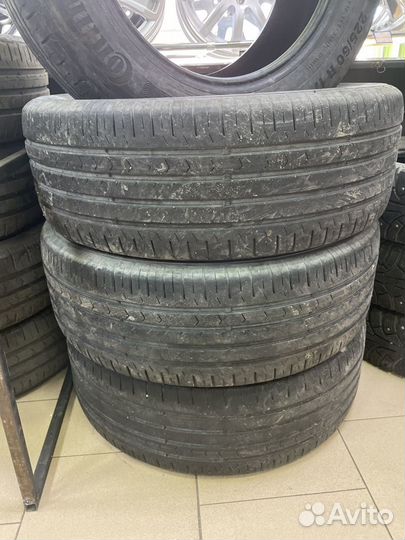 Continental ContiPremiumContact 5 225/60 R17 99V