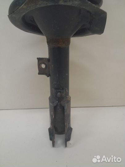 Амортизатор передний правый Mitsubishi Lancer X CX