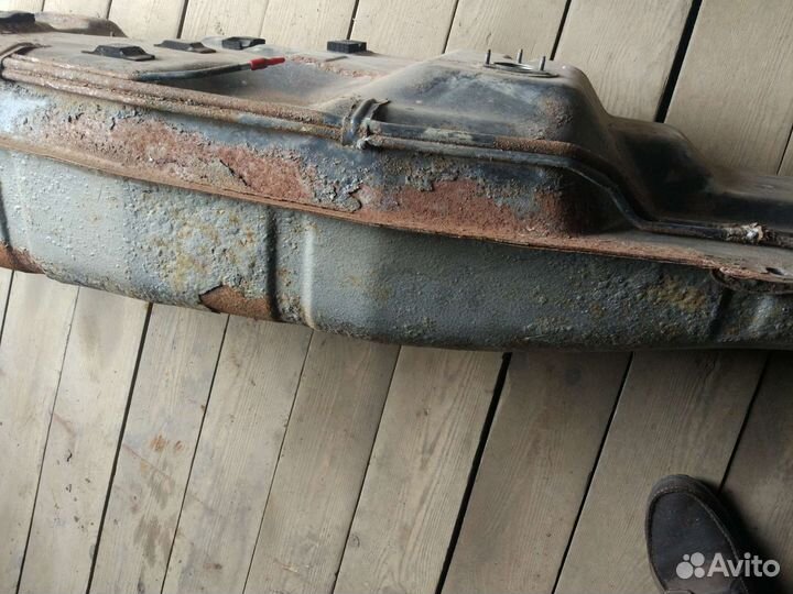 Бензобак на Паджеро 4 дизель