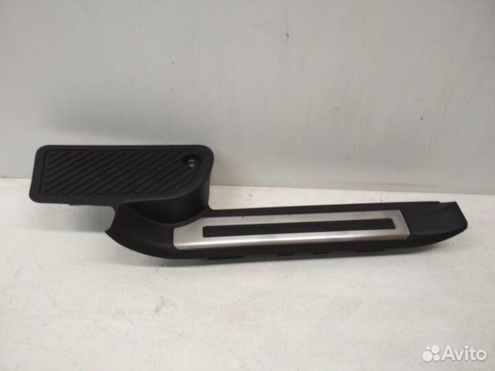 Накладка порога внутренняя задняя правая Toyota