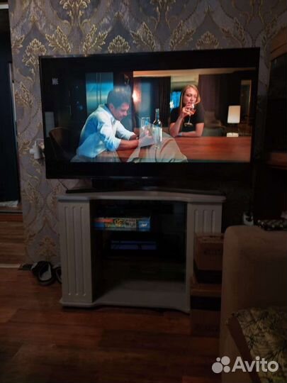 Тумба под телевизор бу