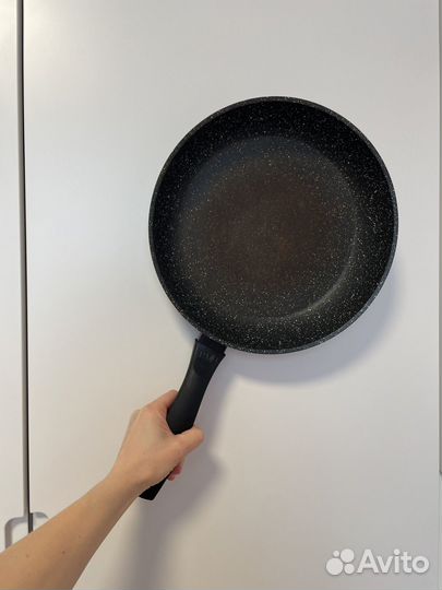 Сковорода алюминиевая 28 см сковородка Gipfel б/у