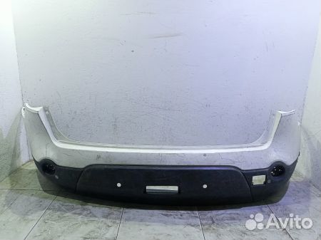 Бампер задний Ниссан