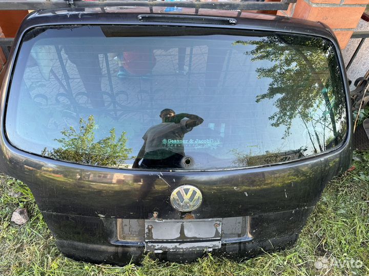 Крышка дверь багажника, Заднее стекло vw touran