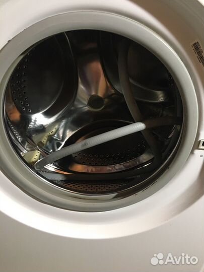 Стиральная машина с вертикальной загрузкой