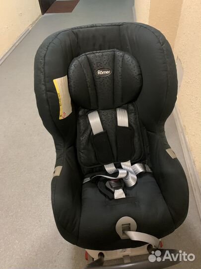 Автокресло против хода движения MaxFix Black Romer