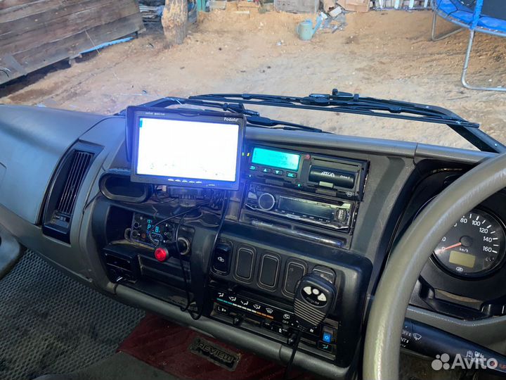 Промтоварный фургон Mitsubishi Fuso Fighter, 1993