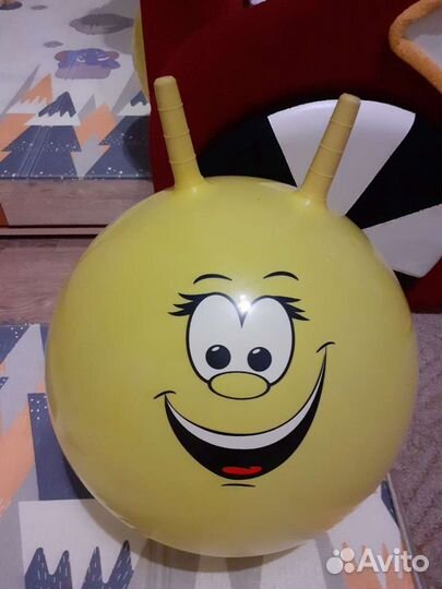 Мяч гимнастический