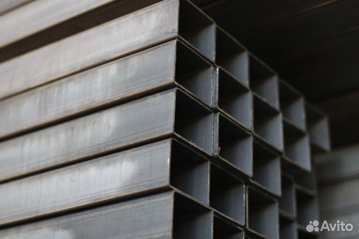 Труба профильная 200х200. Металлопрокат