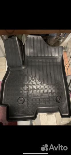 Автомобильные коврики резиновые