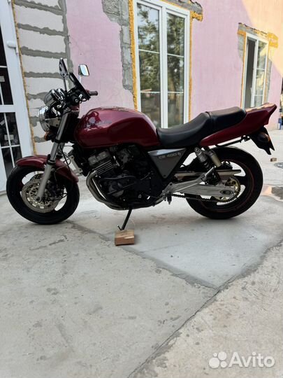 Honda cb 400 sf