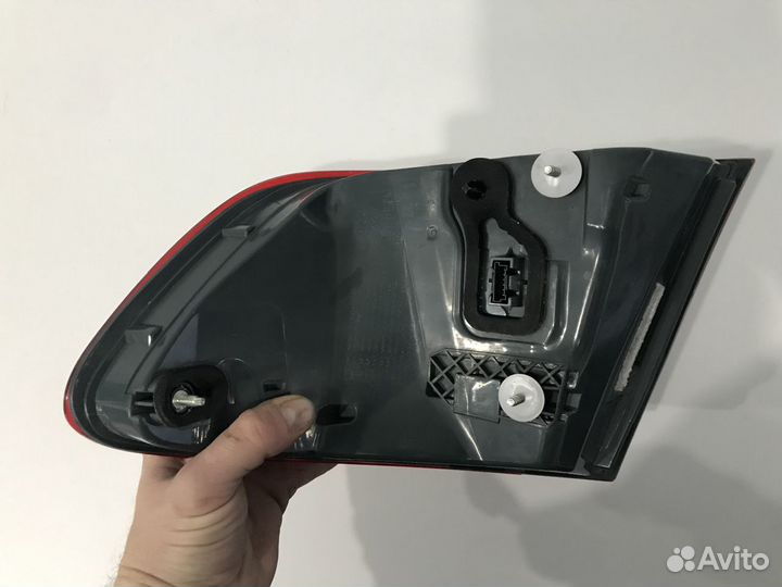 Задний фонарь внешний левый на bmw f10 рест