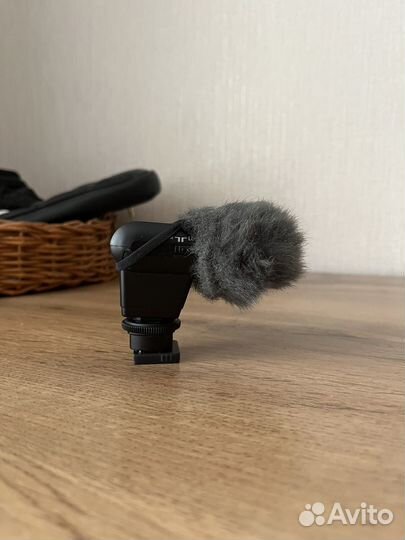 Микрофон пушка Sony Ecm-xyst1m