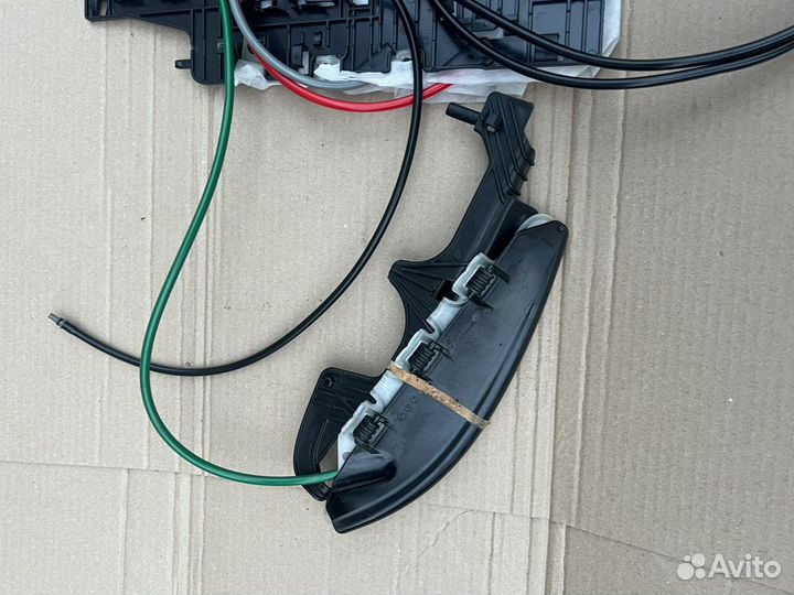 Поясничный подпор правого сидения Audi Q7 4M