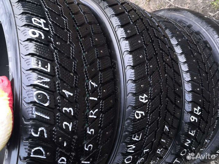 Roadstone Winguard 225/55 R17