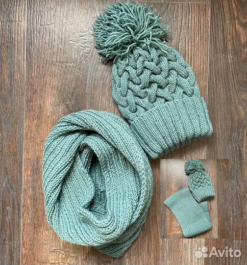 Комплект шапка и снуд зимний