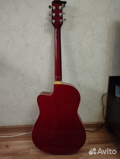 Продам гитару. Торг