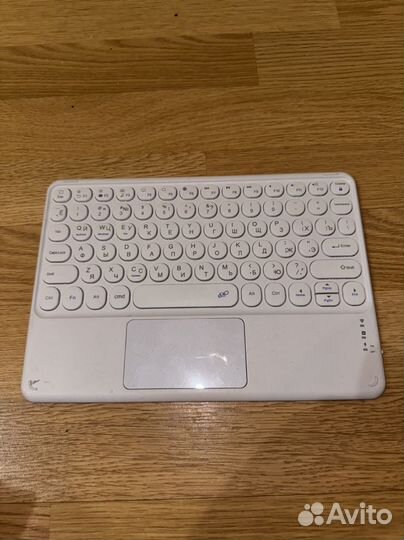 Клавиатура для iPad 10.9