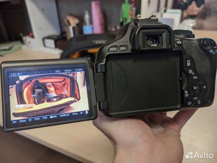 Canon 600d 18-55mm, 2 батареи, сумка