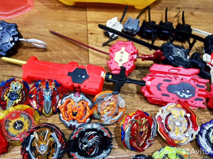 Волчки бейблэйд