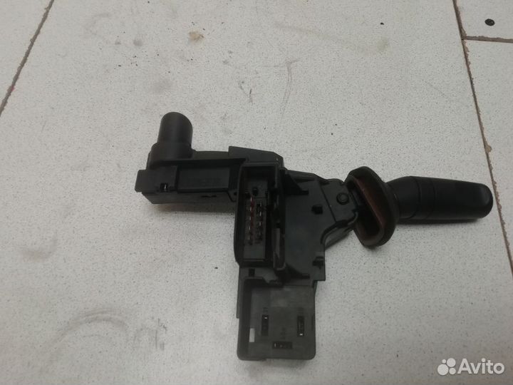 Переключатель поворотов подрулевой