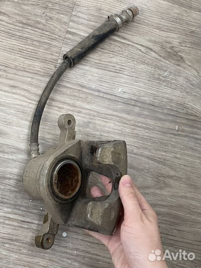 Тормозной суппорт Daewoo Nexia