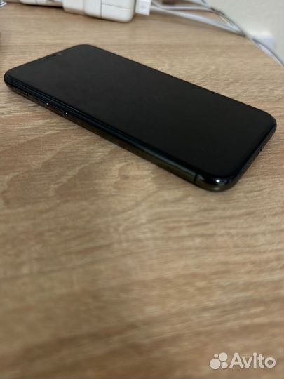 iPhone 11 Pro, 64 ГБ