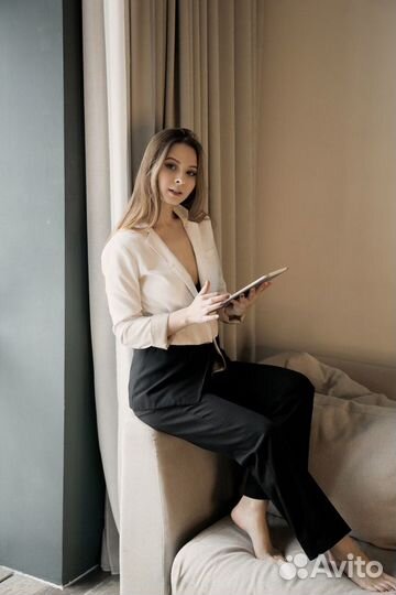 Ведущая организатор мероприятий