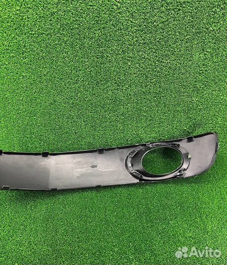 Накладка туманки правая transporter T5 10-15