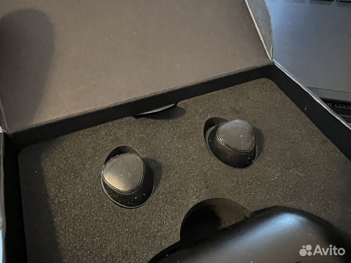 Беспроводные наушники samsung gear iconx