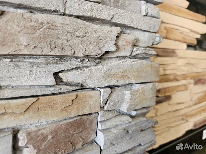 Искусственный камень скала