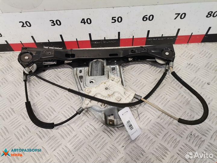 Стеклоподъемник передний левый Mercedes-Benz