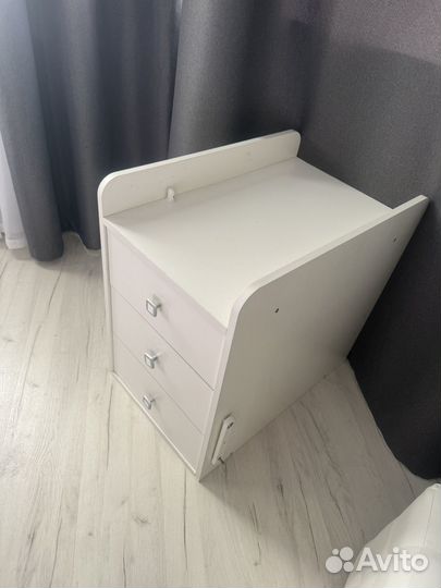 Кроватка трансформер с маятником