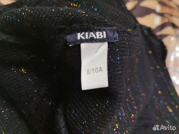 Новая куртка+шапка и шарф