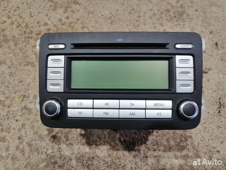 Магнитола Volkswagen Tiguan 2008 5M0057186CX