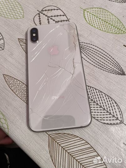 iPhone X, 64 ГБ