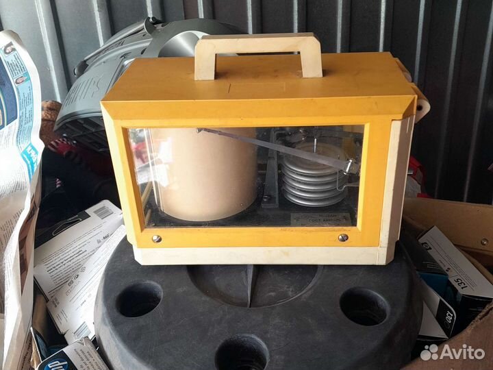 Барограф метеорологический анероидный м-22ан